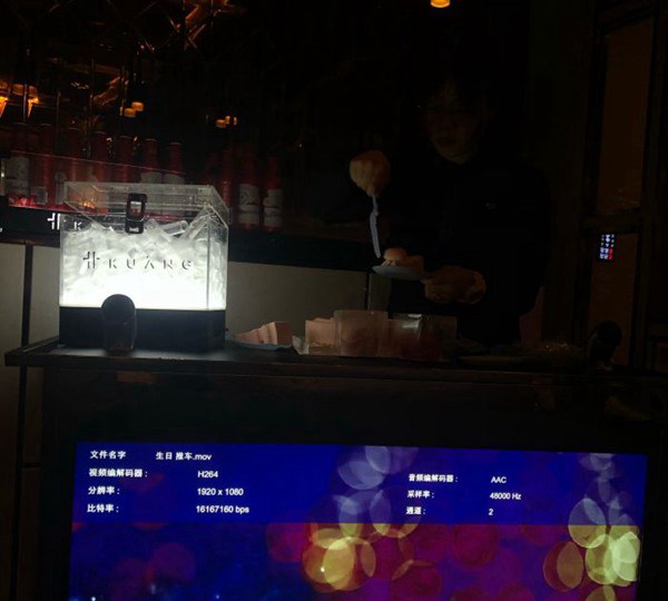 杭州新开的酒吧ktv招聘气氛组专员,(三十岁了该不该去夜场上班？)