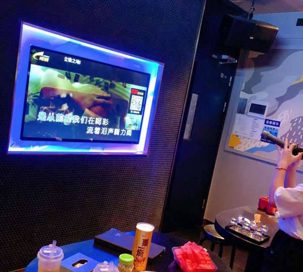 上海优麦歌城量贩式KTV(莲花南路店)招聘包厢商务礼仪,(薪水高,离家近,生意好)