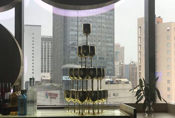上海新开的酒吧ktv招聘酒销队长,(去夜场上班要注意什么？)