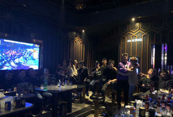 上海哪个区酒吧ktv招聘商务模特,90后上可以做夜场招聘?
