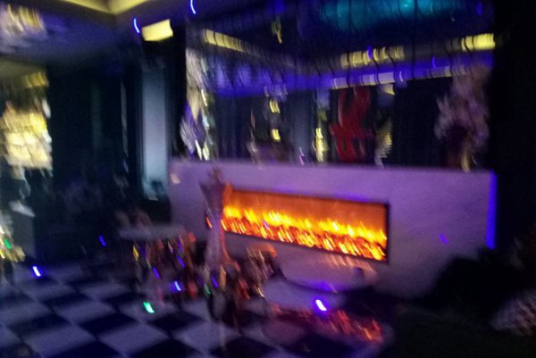 上海中高端酒吧ktv招聘女服务员,过年放假吗？
