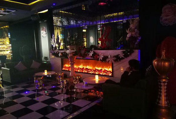 上海可以兼职的酒吧招聘商务迎宾,夜场如何吸引客人选你？