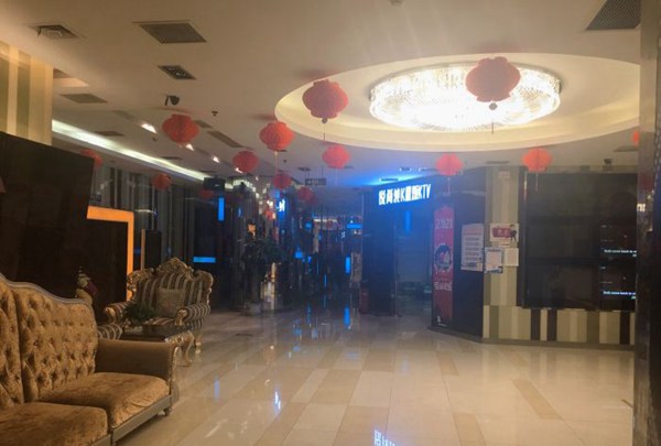 上海新开的ktv招聘商务暖场,(夜场证怎么办？)