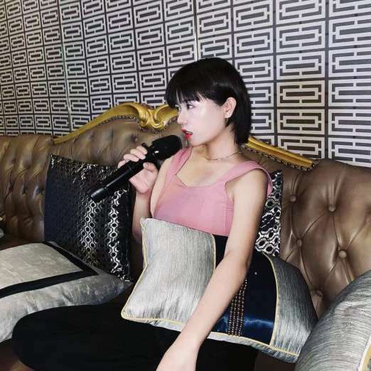 上海哪些酒吧招聘模特佳丽,00后做夜场的多吗?
