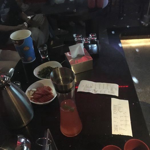上海中低档酒吧招聘商务迎宾,应聘有哪些要求