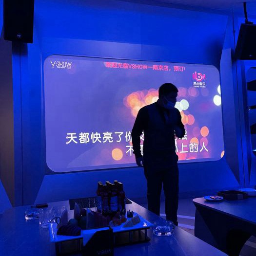 上海可以兼职的酒吧ktv招聘商务迎宾,是否有升职和晋升的机会？
