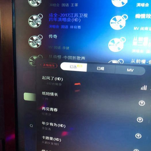 上海哪里酒吧招聘气氛组专员,(可以在本地夜场上班吗？)