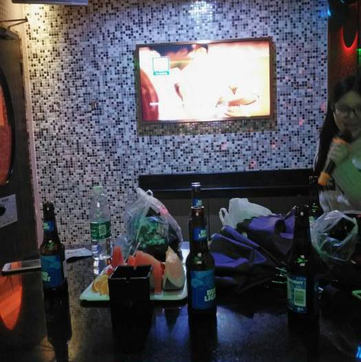 杭州临平区酒吧招聘气氛组专员,上班需要喝酒吗