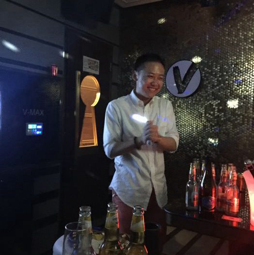 杭州新开的酒吧ktv招聘包厢商务管家,(夜场怎么穿做？)